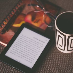 002. 数字化时代的阅读介质