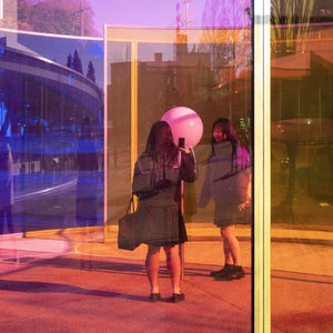 213. 劳动妇女最近在美国和日本都看了什么博物馆