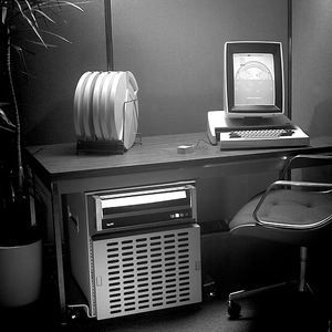 №167: 一台五十岁的个人电脑和一家一百多岁的公司