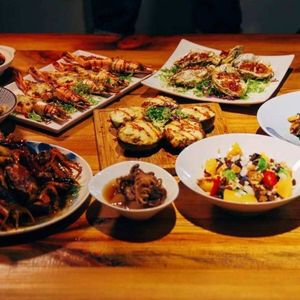 290.人不猥琐枉少年：压力大我就看吃播