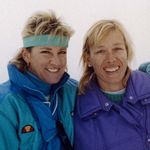 Tennis rivals Chris Evert & Martina Navratilova team up against cancer