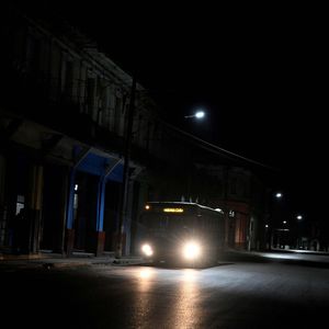 892: Trapped on a Bus