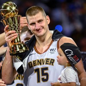 掘金夺冠创造历史！约基奇能否续写建立新的王朝？【观篮高手】