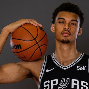 30天30队11：给我一个文班我可以带飞整个马刺? 德州豪强又回来了吗？【观篮高手】