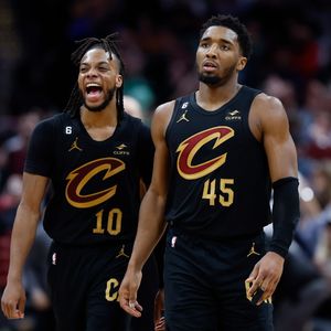 NBA30天30队20: 骑士全员高薪回归，阿特金森能重新激活球队进攻吗？【观篮高手】