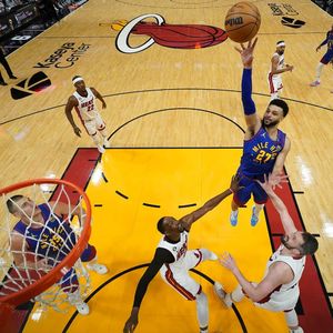 掘金总冠军胜券在握？盘点近期热点新闻(教练签约、保罗、胖虎、勇士)【观篮高手】