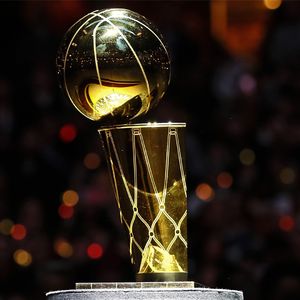 总决赛前瞻：雷霆志在完美赛季，步行者能否一黑到底？【球衣送礼】【观篮高手】