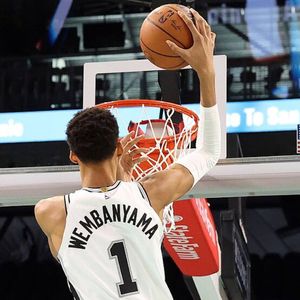 赛季奖项预测(上):文班能否预定最佳新秀？最佳关键球员竟不是利拉德？【观篮高手】