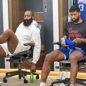 重磅新闻：三载四队命途舛，哈登连夜走洛城【观篮高手】