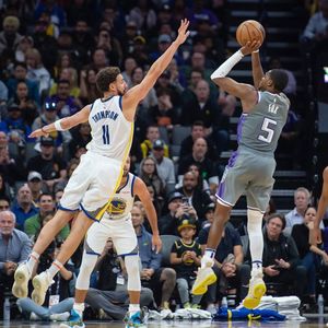 季后赛首轮前瞻：勇士开启艰难卫冕之路，国王重返季后赛能否带来惊喜？【观篮高手】