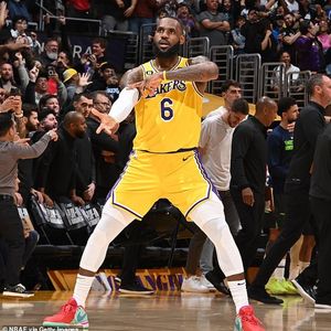 季后赛首轮前瞻：湖人附加赛惊险晋级，灰熊青年军能否一战？