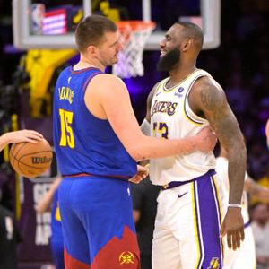 季后赛首轮前瞻：最好的球员是谁，附加赛险胜的湖人能否抗衡卫冕冠军？【观篮高手】