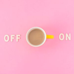 于是，我决定30天不用社交网络，社交网络令我上瘾、焦虑、疲惫还很愚蠢