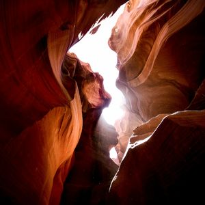 121 公共场合无法表达，多半是因为活在了“沟”里