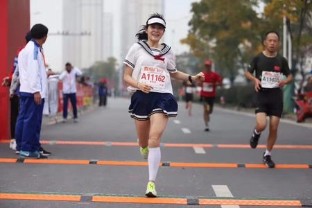 S1 EP35|黎莉莉·孕期三场全马的跑步女将