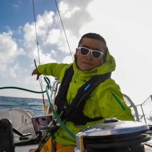 149 一年一度关雅荻 - 夺冠、积极休息、三个发动机和两个人的英雄之旅