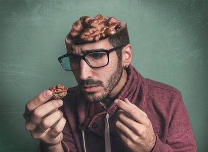 145.iPhone是谁创造的