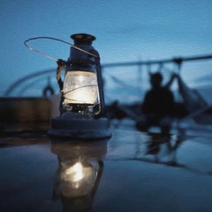 漫步夜色中 As I walked out one evening