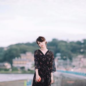 没回你微信的那个人，可能也在等别人的微信