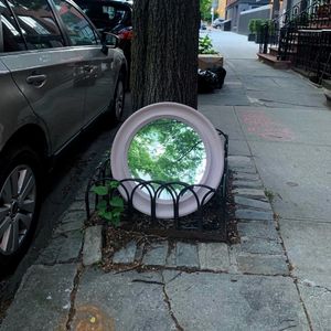 下酒菜 02:“这个沙发不错,捡回家吧。”