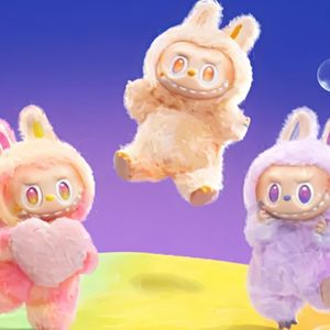 外刊精讲 | 泡泡玛特欧美爆火，门店排长龙，599元炒到1.4万！