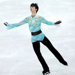 双语热聊：羽生结弦4A跳摔倒，无缘三连冠却依旧霸屏热搜？他为啥这么火？