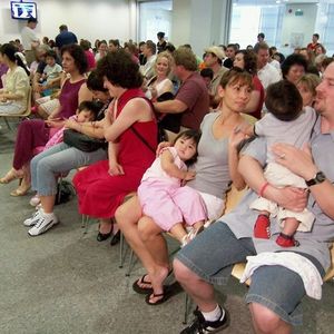 外刊精讲 | 中国不再允许外国人跨国收养，独生子女政策催生的一个时代落幕
