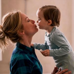 外刊精讲 | “不结婚，直接当妈”：当代女性为何选择“去父留子”？