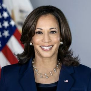 外刊精讲 | 玻璃天花板难破,女性真的不适合当领导吗?