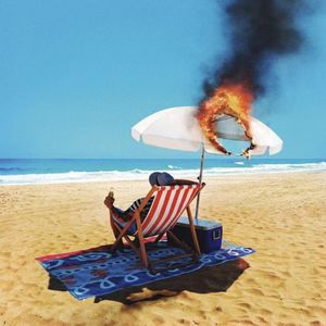 外刊精讲 | 史上最热夏天!高温、超级台风、山火一起爆发:地球真的开始失控了吗?