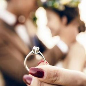 外刊精讲 | 情人节要到了，为何千万别再用钻石求婚？