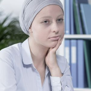 外刊精讲 | 医学进步，为何得癌的年轻人却越来越多了？