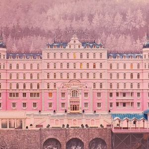 心理学细读《布达佩斯大饭店》：披在童话外衣下的真相【迷影派087】