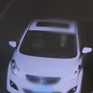 男子撞死60岁老人逃逸，回家发现死者是父亲