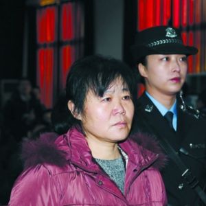 人贩子张素霞,拐卖新生儿的产科副主任