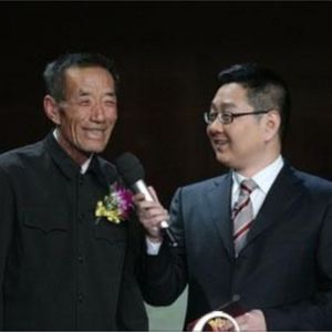 杀人狂魔王厚军持枪与武警对射，被武警当场击毙