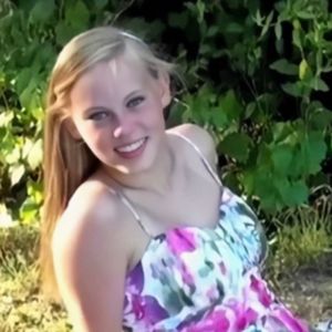 美国少妇家中离奇被“自杀”，警方调查发现案情扑朔迷离