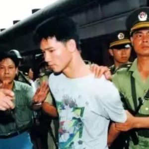 澳门轮船被抢1000万，一个遗忘手机，警方揪出幕后黑“警”(下)