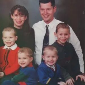 美国最残忍精神病女杀手亲手杀害五个孩子(上)