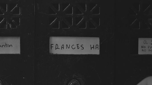 《弗朗西斯·哈》致敬法国新浪潮的美国黑白文艺