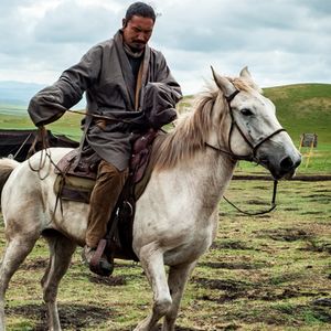 245：他们是草原上的无名之辈，却凭一腔热血拯救了万亩草原