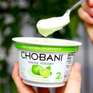 乔巴尼希腊酸奶从零到占据美国酸奶市场一半市场份额