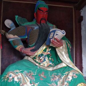 关羽为啥读的是《春秋》，而不是别的书？
