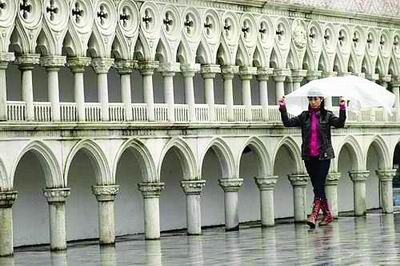 超详细解读贾樟柯电影系列-《世界》-啰嗦041