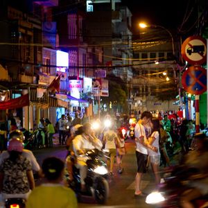 Vol.38 | 从北方某大国“凝视”胡志明市