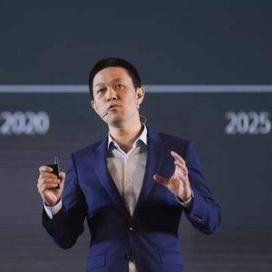 Solo|李斌从头铁到听劝,蔚来又要“赌国运”