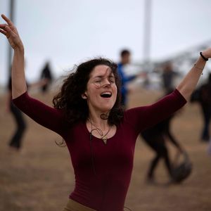 Obscure music is good and nice!