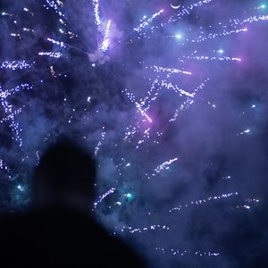 秋天太短，像一个人的转身