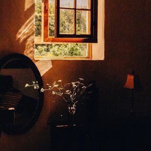 我很好 偶尔失落，但生活幸福