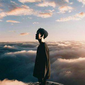 承蒙你出现，够我喜欢好多年